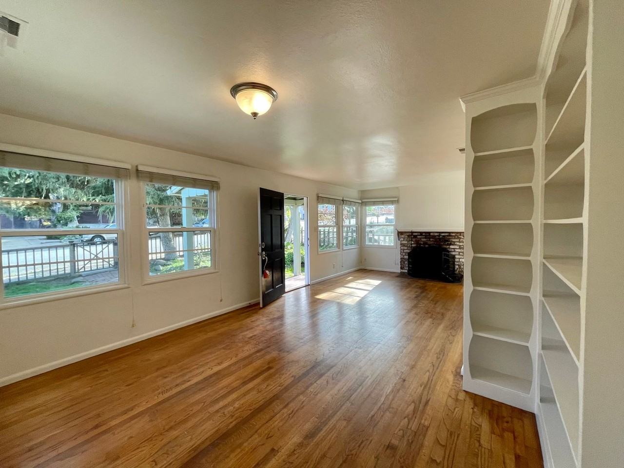 934 Fountain Ave - Photo 3 of 30