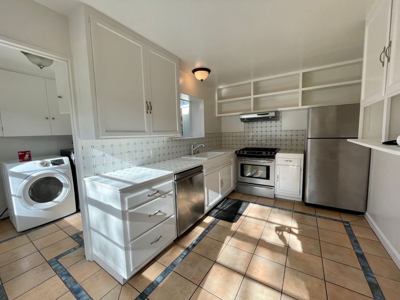 934 Fountain Ave - Photo 5 of 30