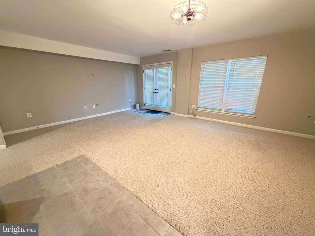 2909 Rotterdam Loop - Photo 5 of 11