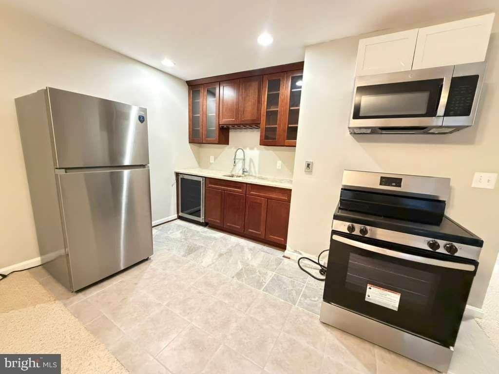 2909 Rotterdam Loop - Photo 6 of 11