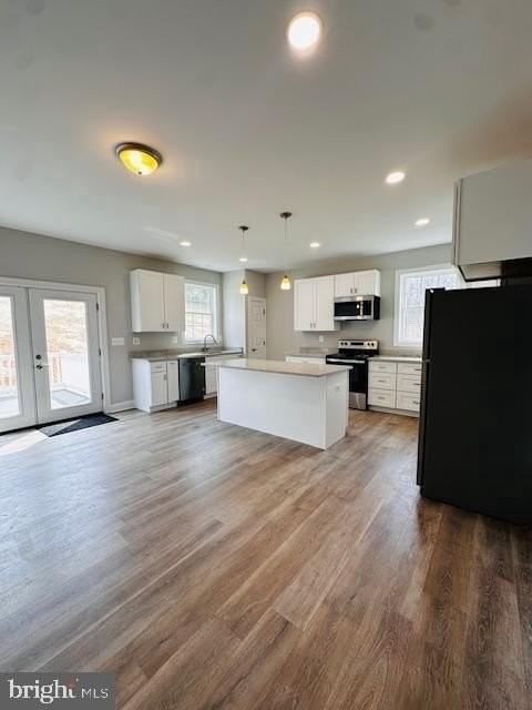 1260 Elm St - Photo 2 of 37