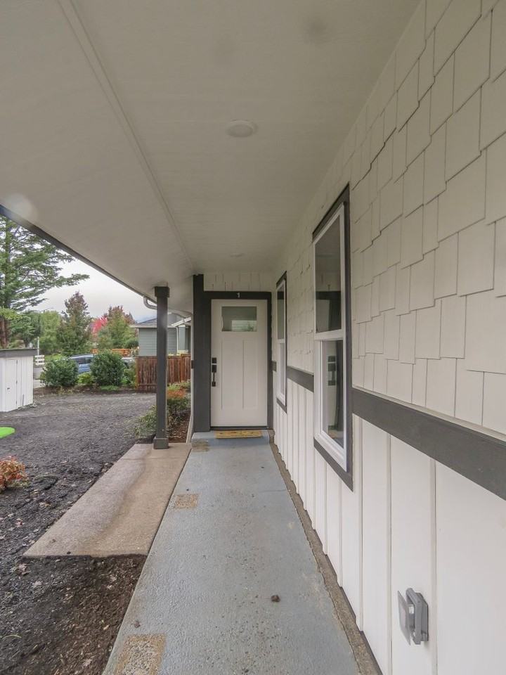 2900 N Crater Ln #1 - Photo 3 of 27