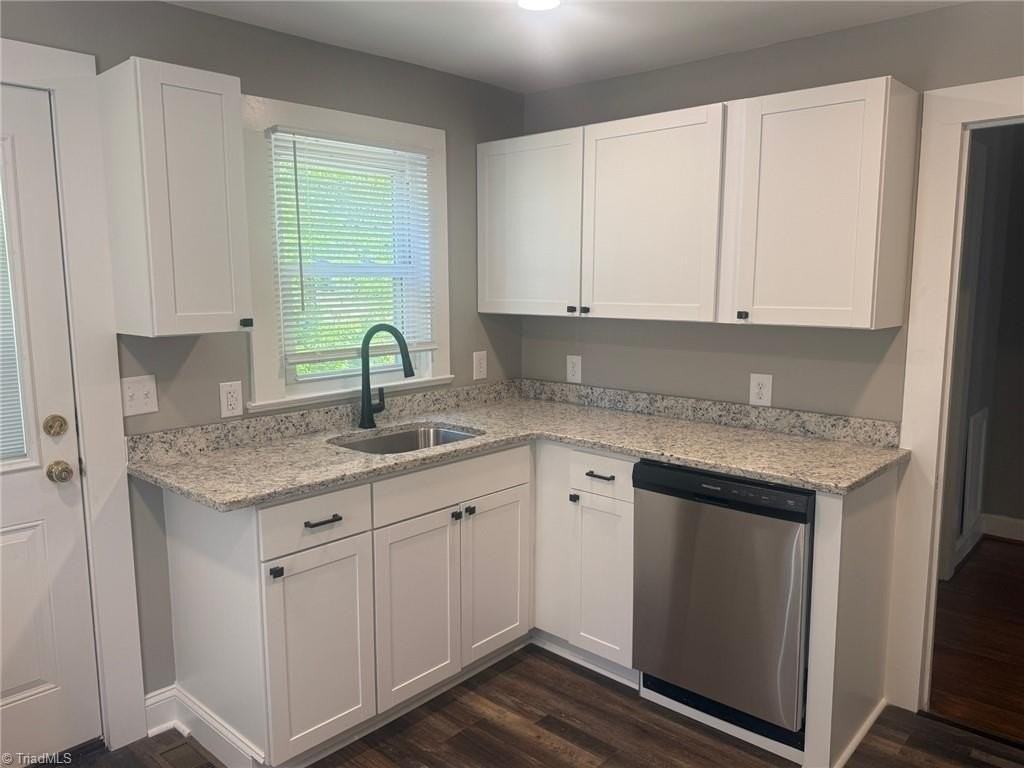 401 N 4th Ave - Photo 2 of 22