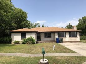208 Oak St - Photo 1 of 1
