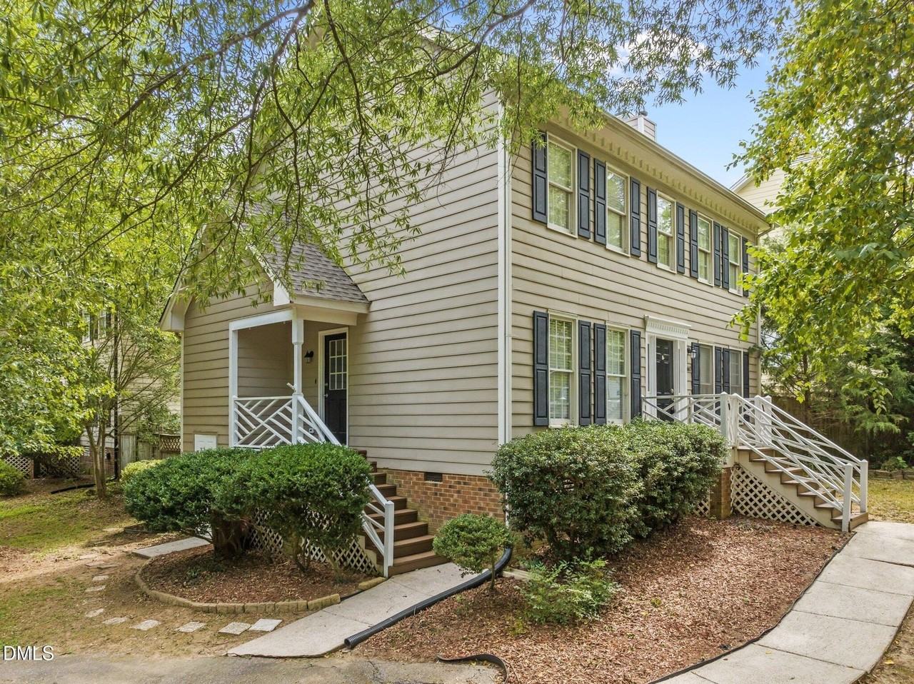 610 Woods Mill Cir - Photo 7 of 42