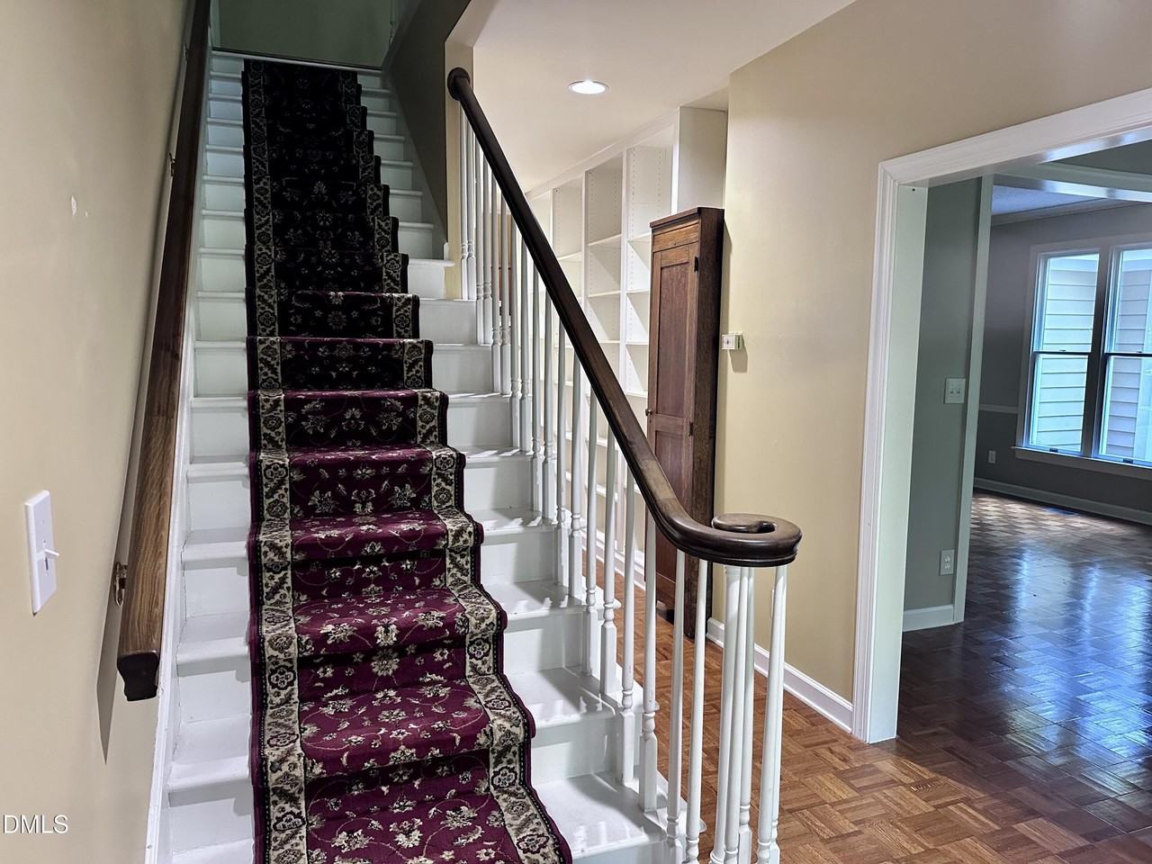 628 Spindlewood - Photo 4 of 27
