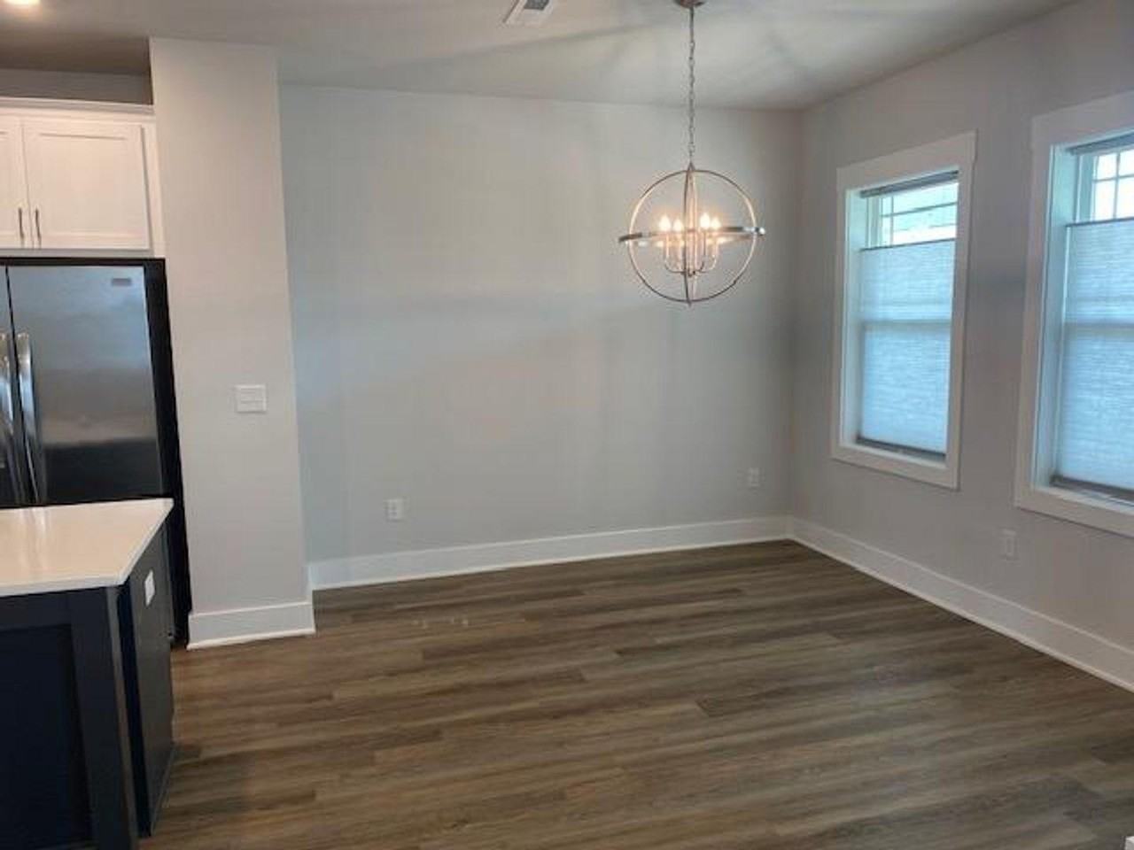 686 Vine Pkwy - Photo 6 of 24