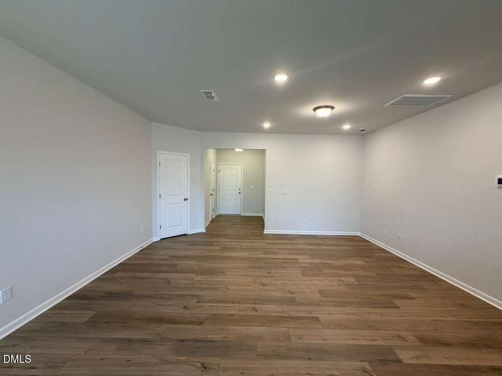 5024 Reader Way - Photo 4 of 26