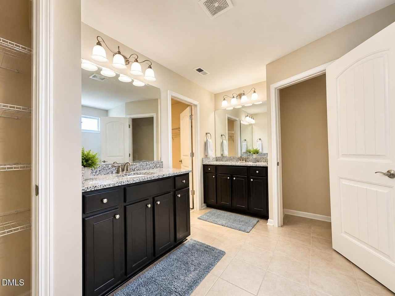 2405 Emily Brook Way - Photo 3 of 20