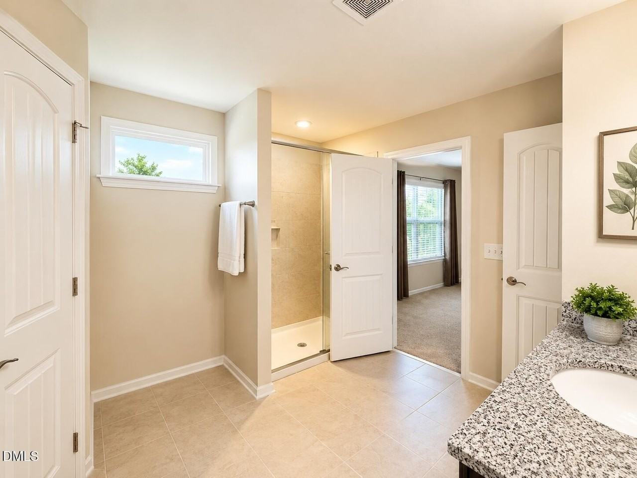 2405 Emily Brook Way - Photo 4 of 20