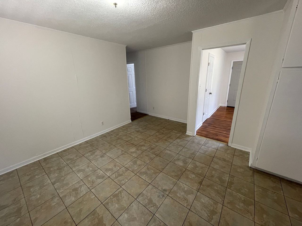 2026 S Morgan St - Photo 7 of 17