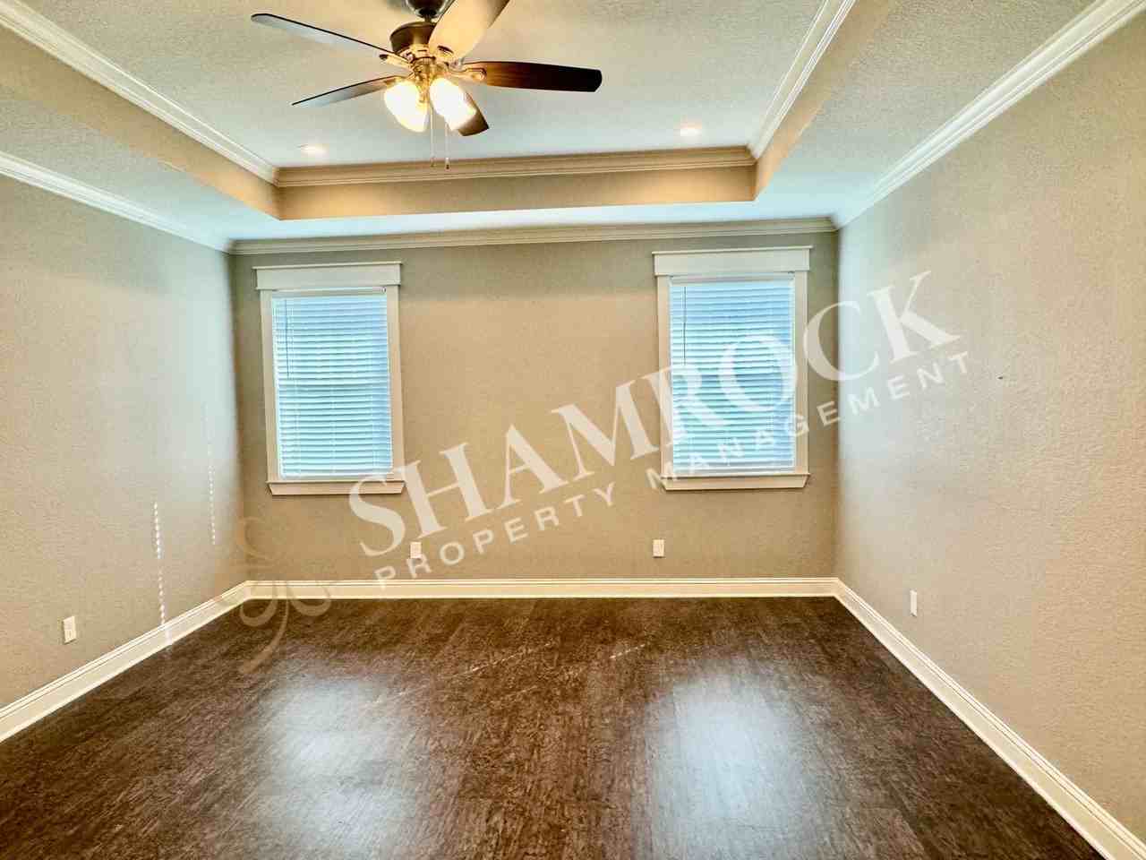 10305 T Bury Ln - Photo 7 of 17