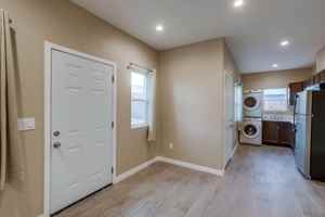 featured image of 841 Winston Dr