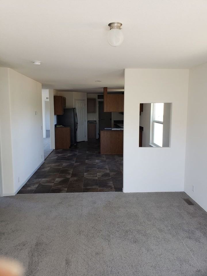 18266 Majestic View Dr - Photo 5 of 15