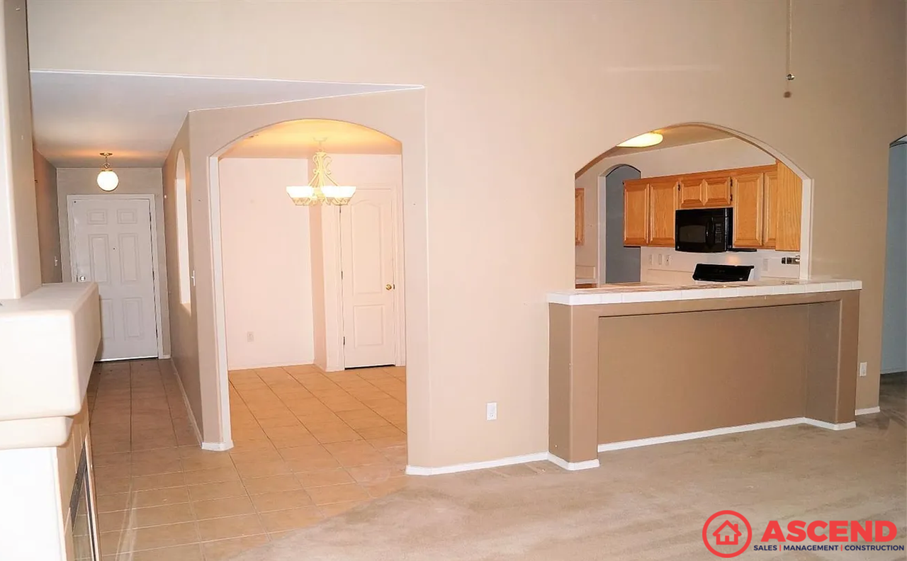 9722 Battersea Park Dr - Photo 6 of 8