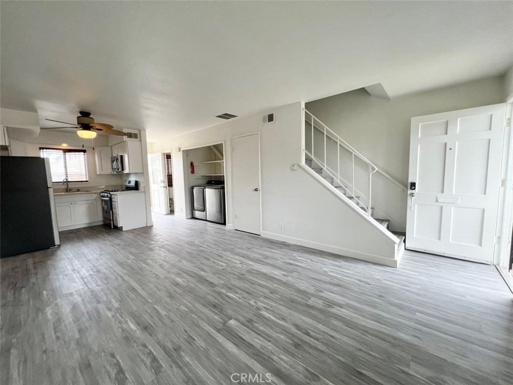 9912 Continental Dr - Photo 5 of 17
