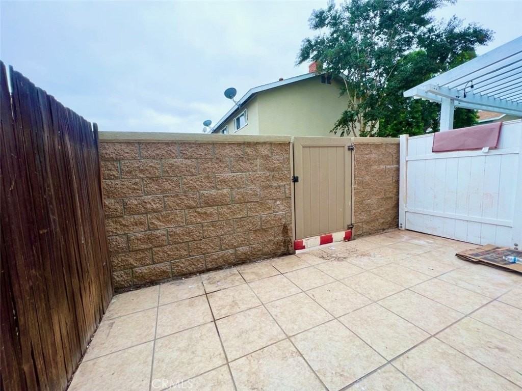 9912 Continental Dr - Photo 7 of 17