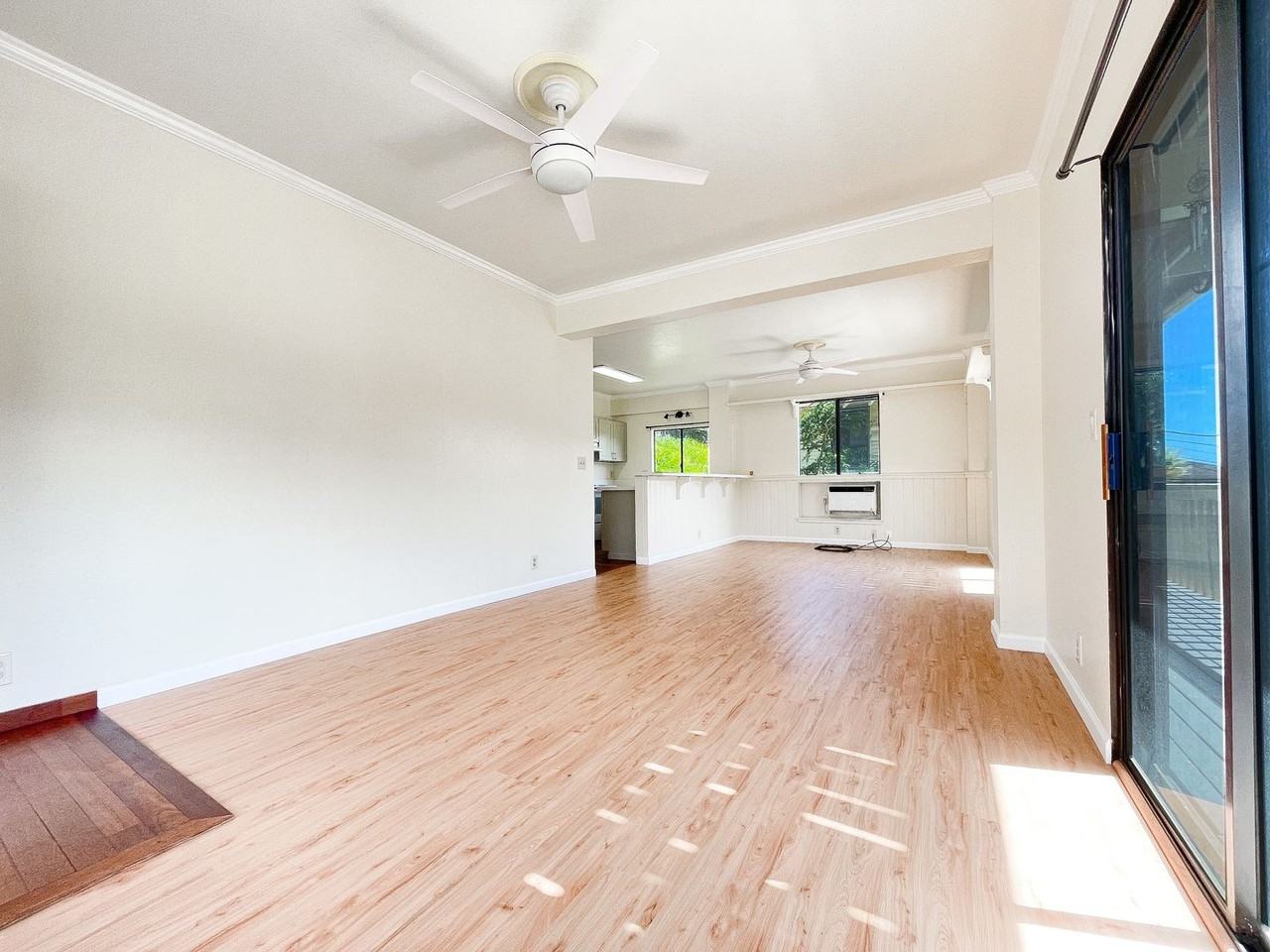 2047 10th Ave - Photo 5 of 13