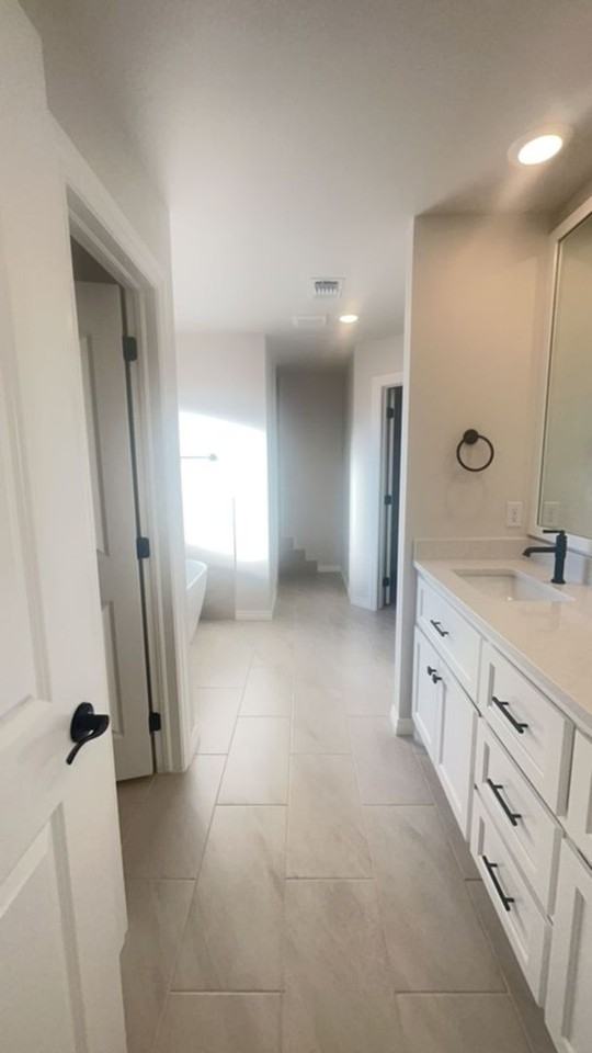 2309 Nw 171st St - Photo 6 of 17