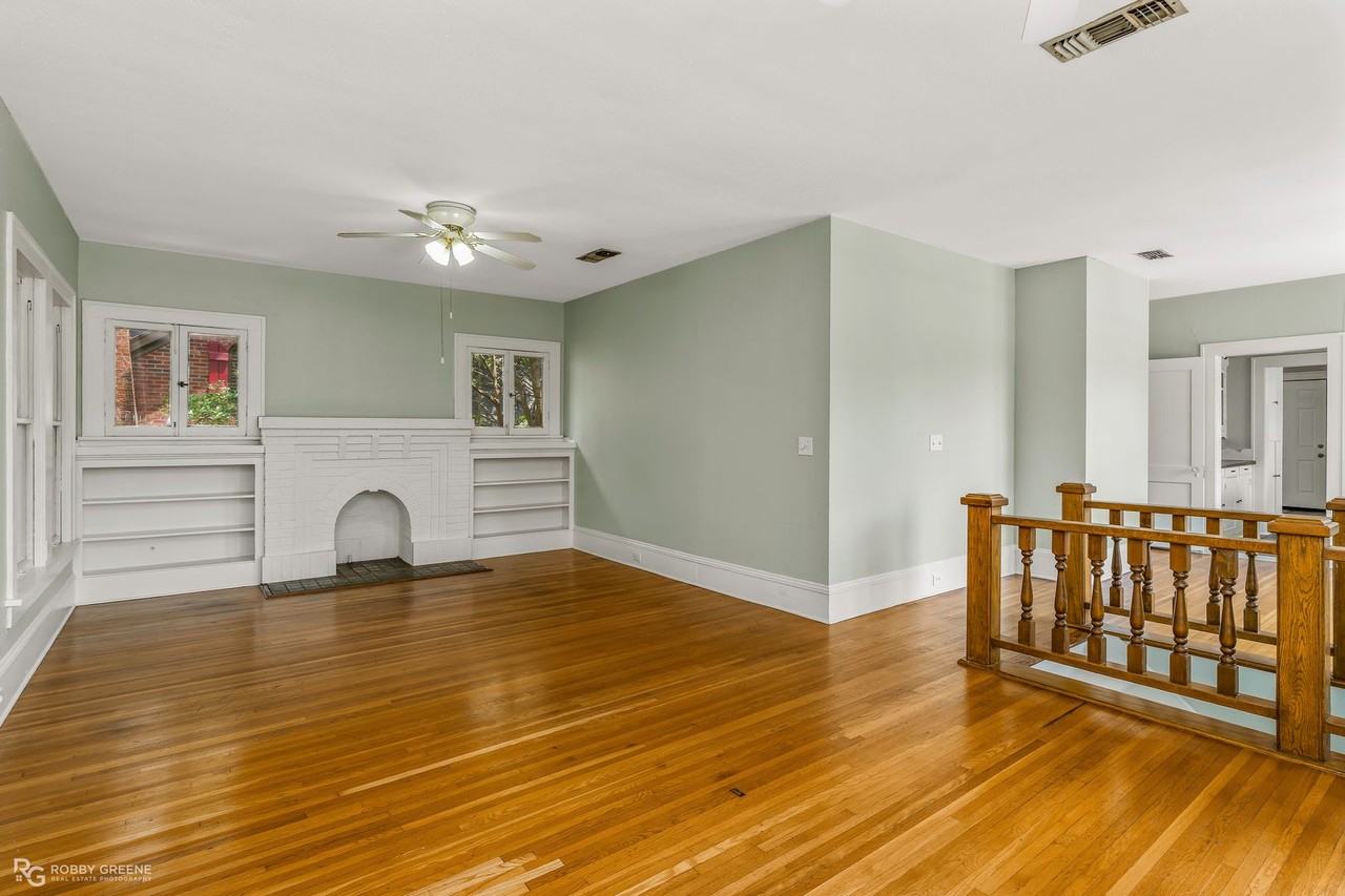 3305 Creswell Ave - Photo 5 of 24