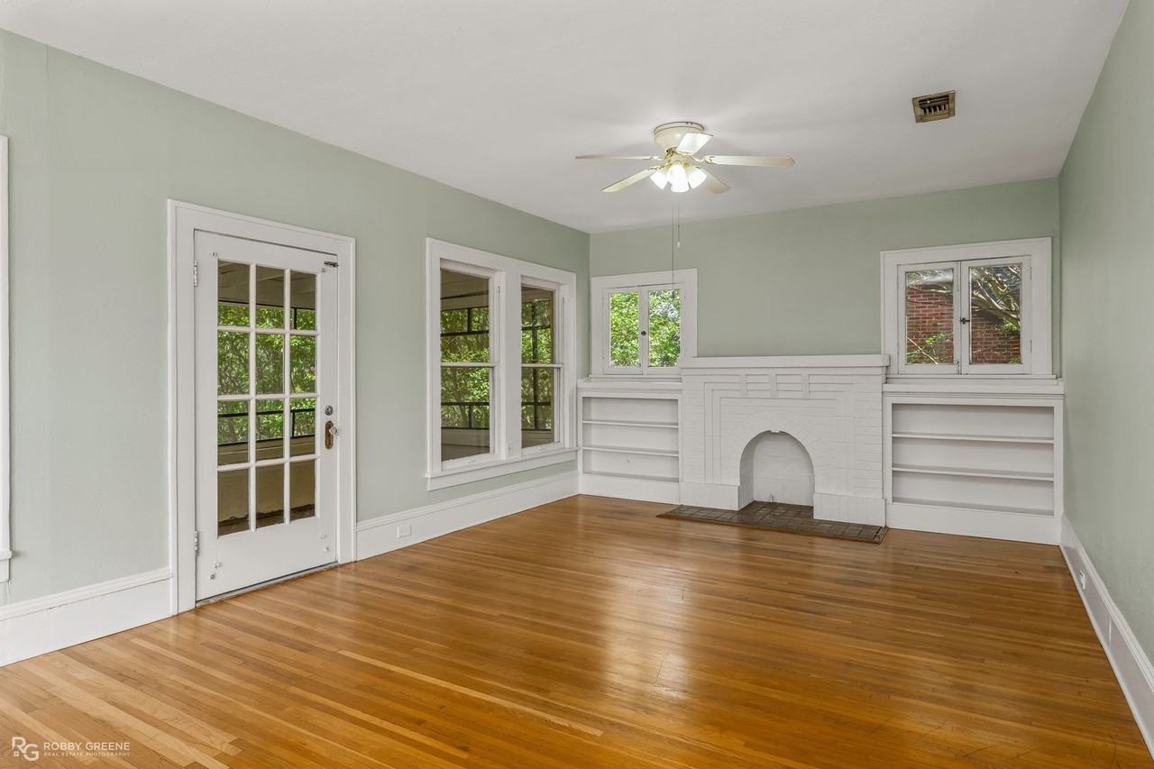 3305 Creswell Ave - Photo 7 of 24
