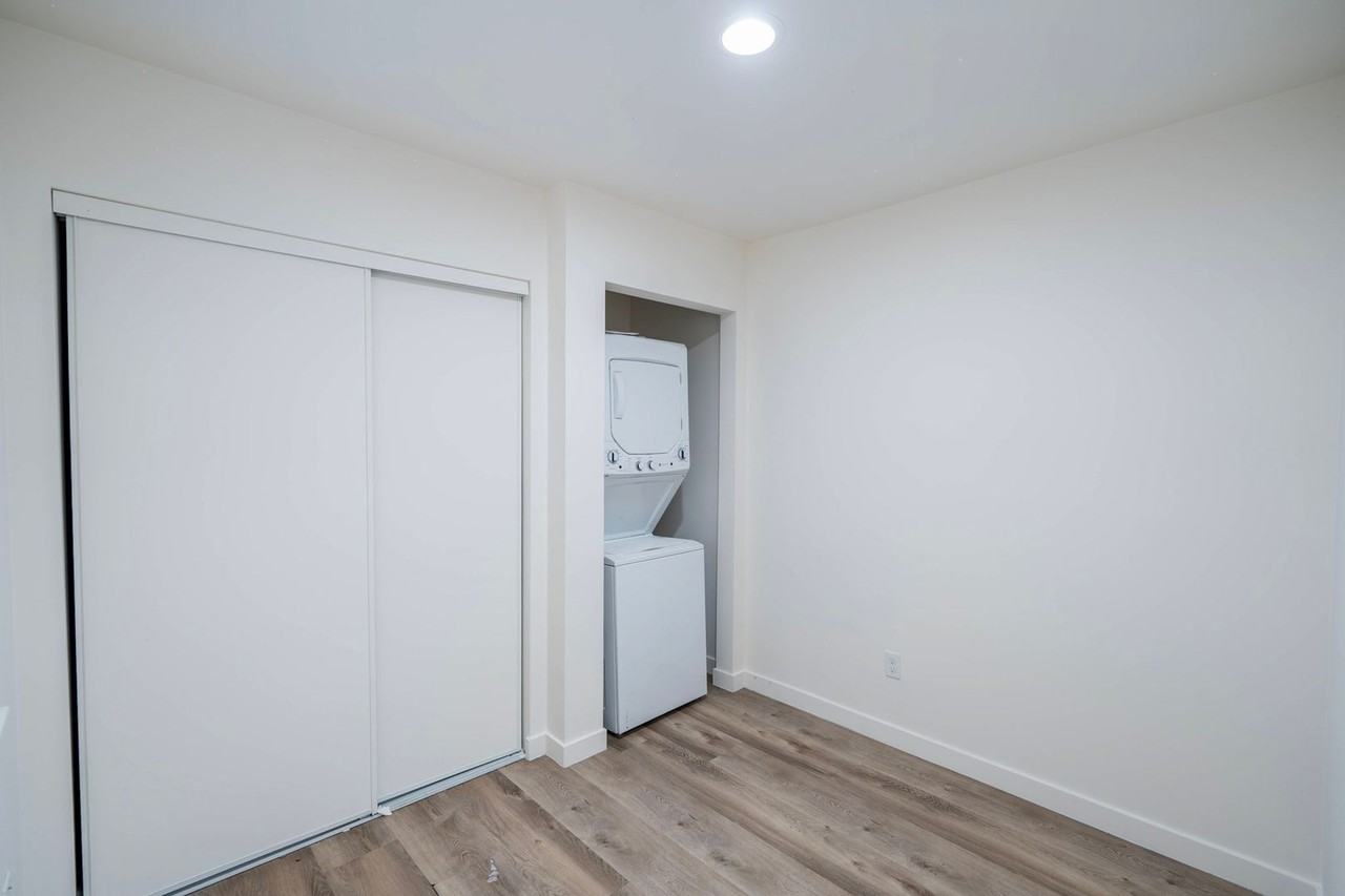 22824 Chambray Dr - Photo 6 of 10