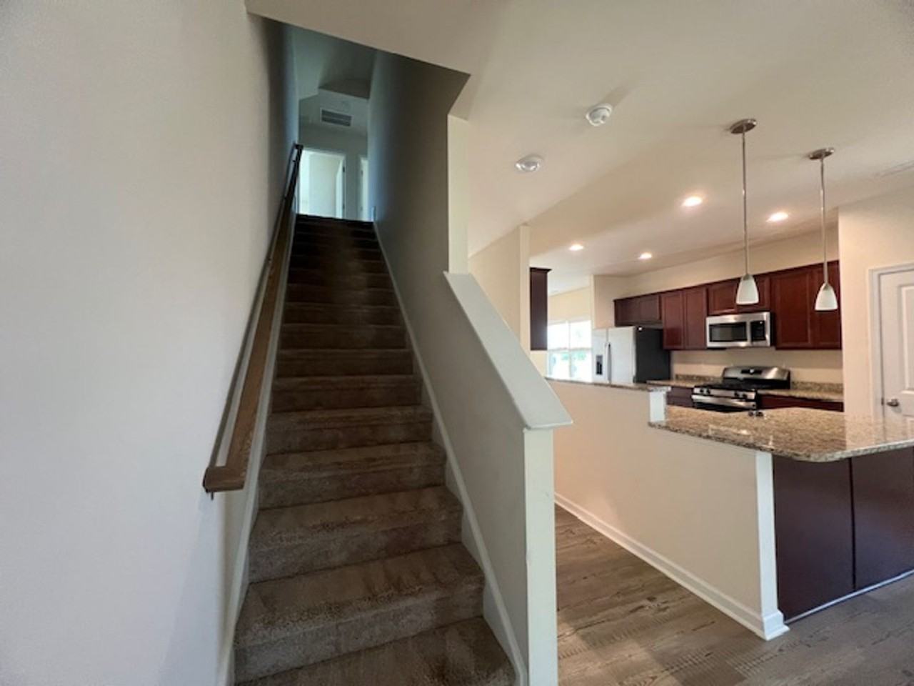 91 Forest Meadow Ct - Photo 4 of 26