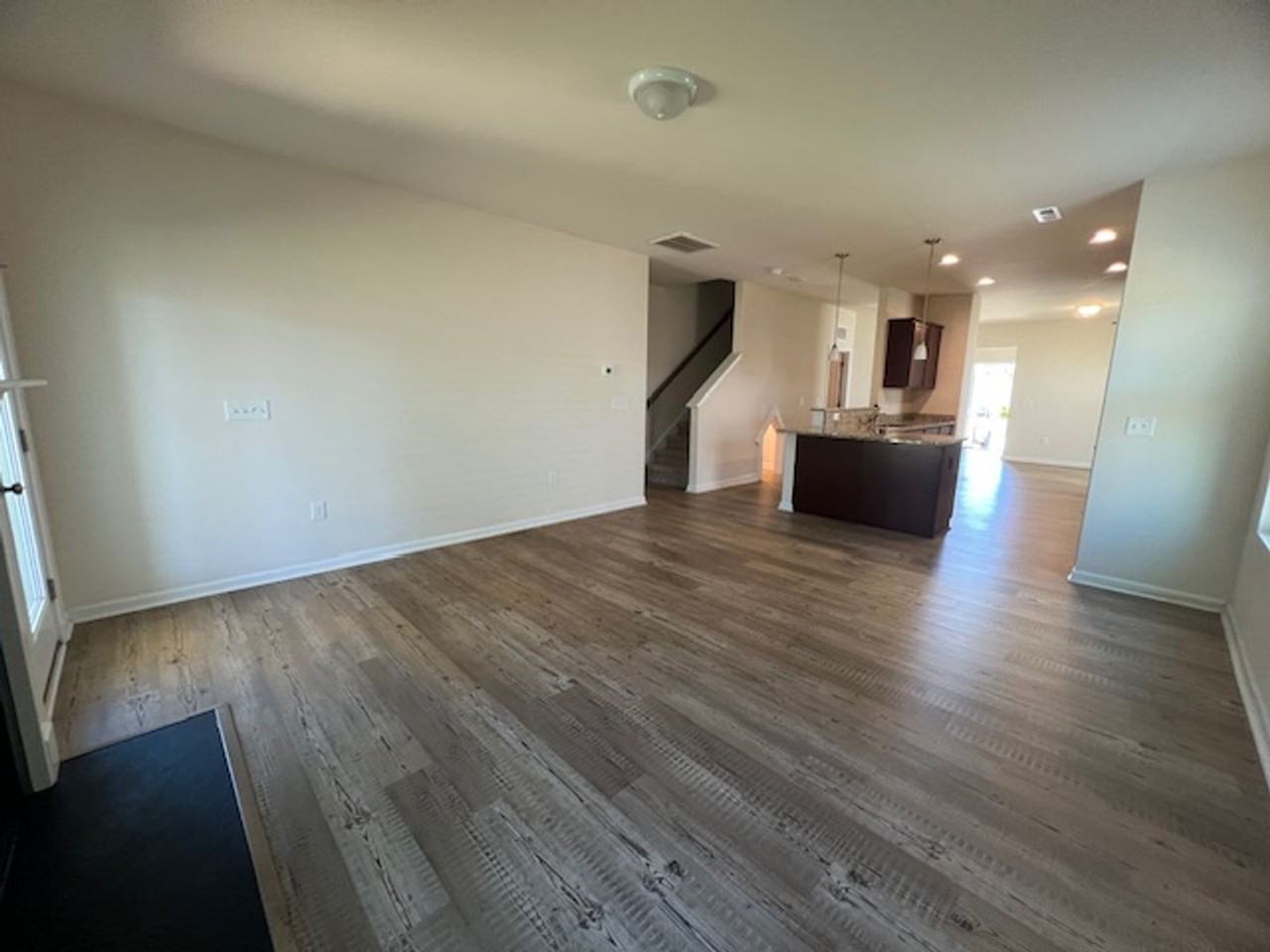 91 Forest Meadow Ct - Photo 5 of 26