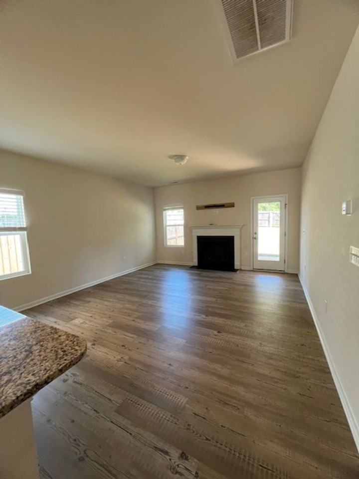 91 Forest Meadow Ct - Photo 6 of 26