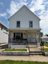 251 5th St NW Barberton OH 44203 MFH2 .UA  .T1 - Photo 1 of 1