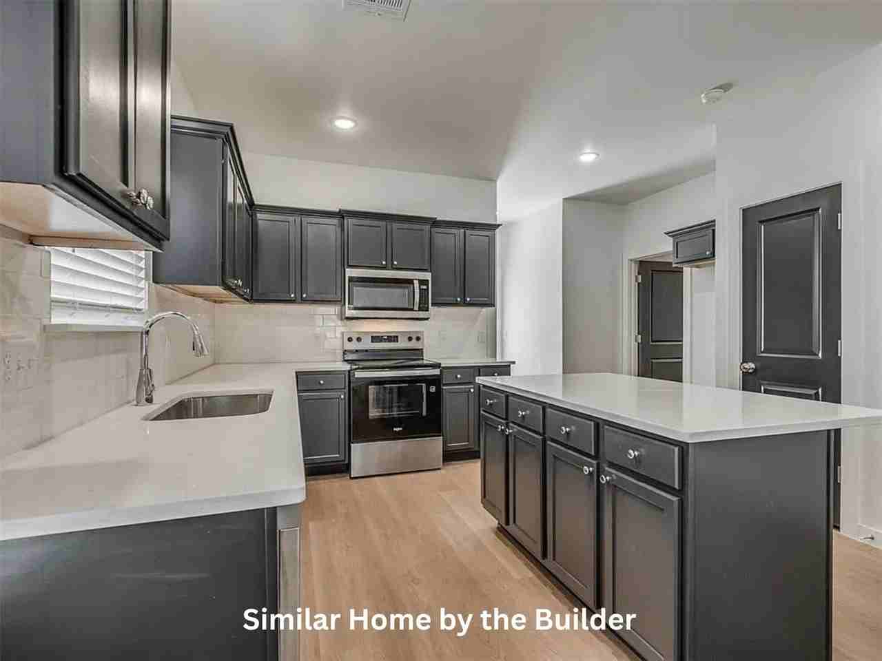 916 Sw D Ave - Photo 5 of 38