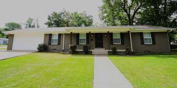 featured image of 3323 Brooks Ln