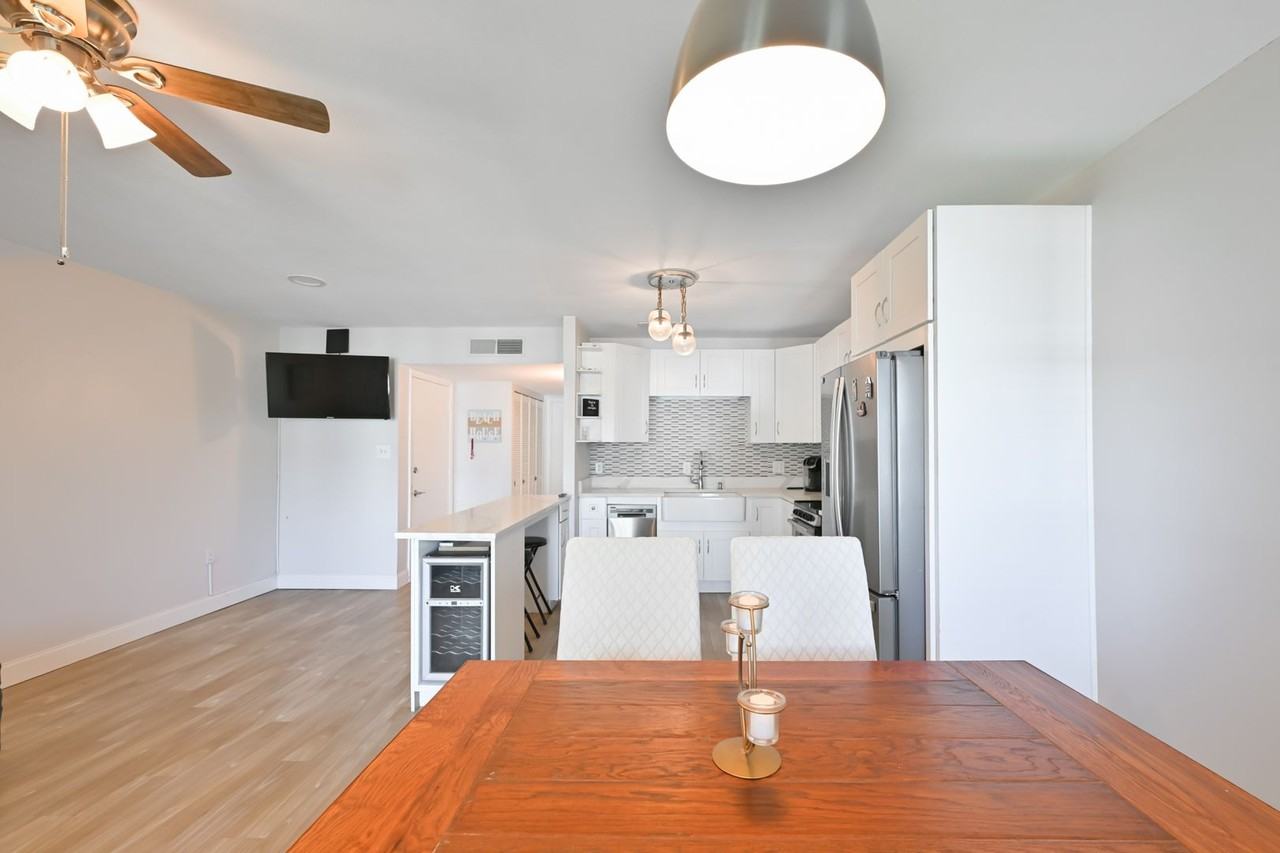237 S Mcmullen Booth Rd #50 - Photo 7 of 28