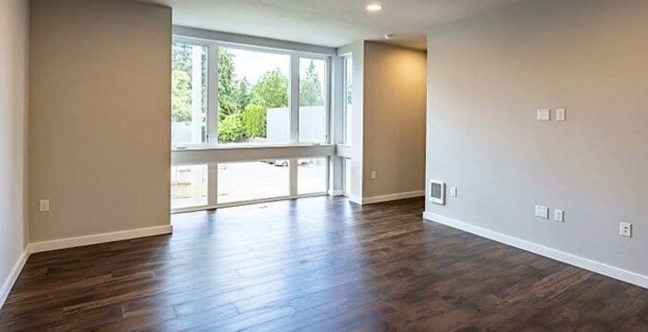 12510 5th Ave Ne - Photo 2 of 24