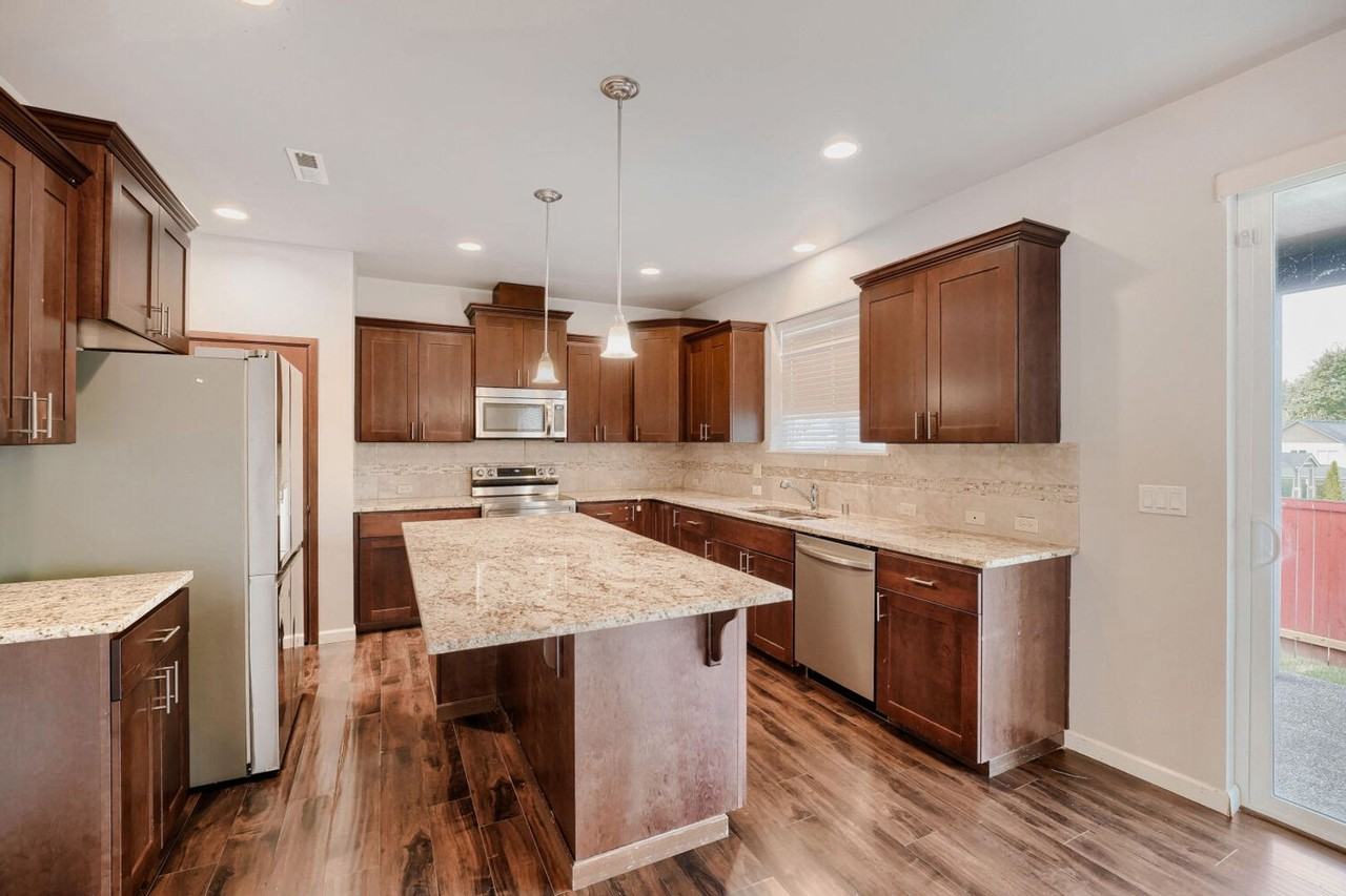 11506 Se 253rd Pl - Photo 5 of 25