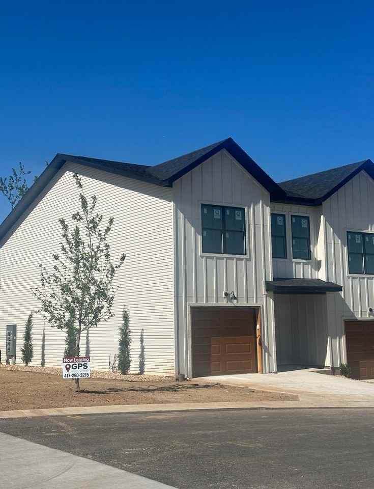 The Creekside at Finley - Photo 2 of 44