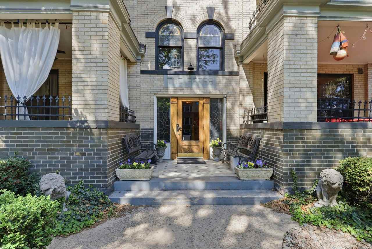 1261 N Pennsylvania St #4 - Photo 5 of 29