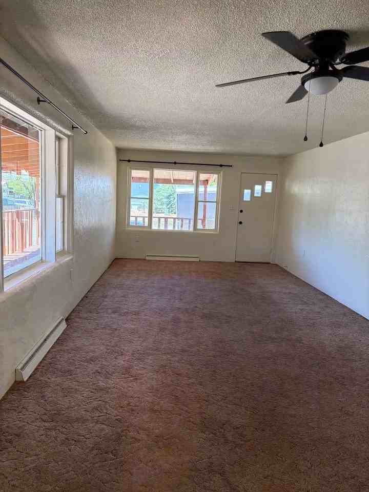 446 S Linden St - Photo 7 of 12