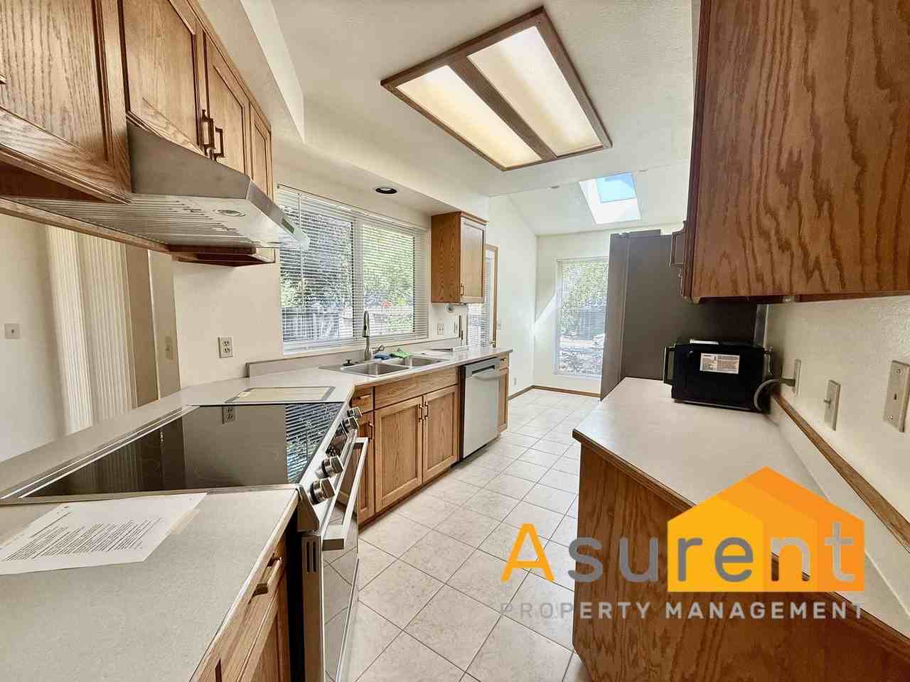 2976 Grizzly Dr - Photo 7 of 18