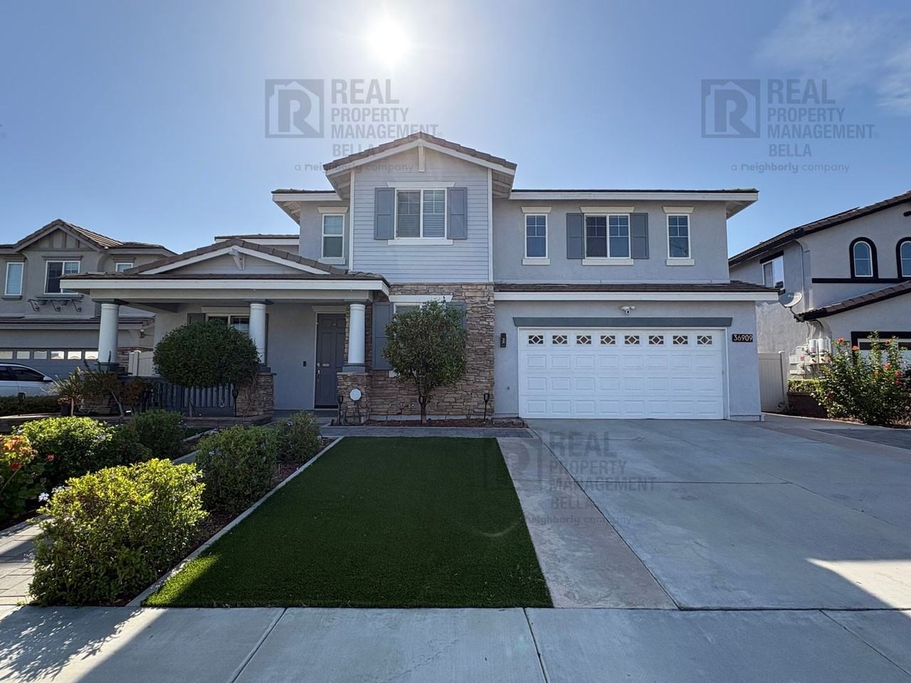 36909 Wax Myrtle Pl - Photo 2 of 50