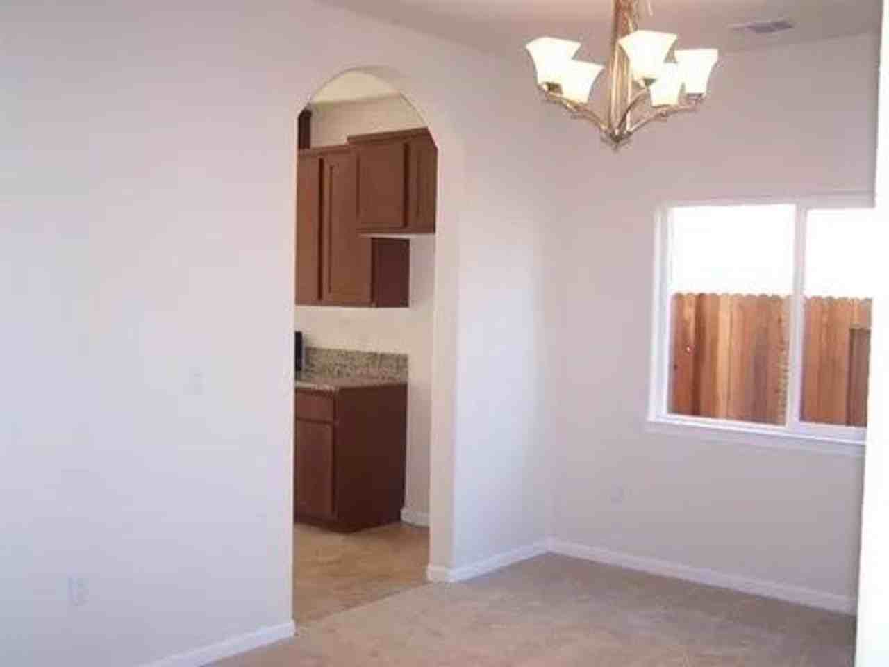 2092 Moss Glen Loop - Photo 3 of 9