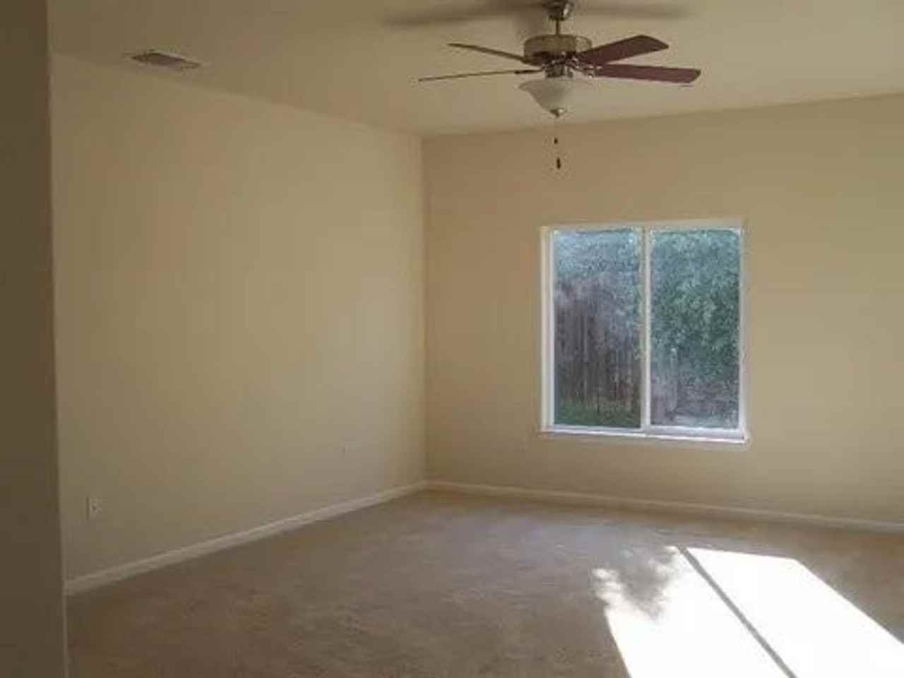 2092 Moss Glen Loop - Photo 7 of 9