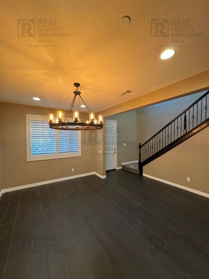 25920 Caravan Ct - Photo 6 of 50
