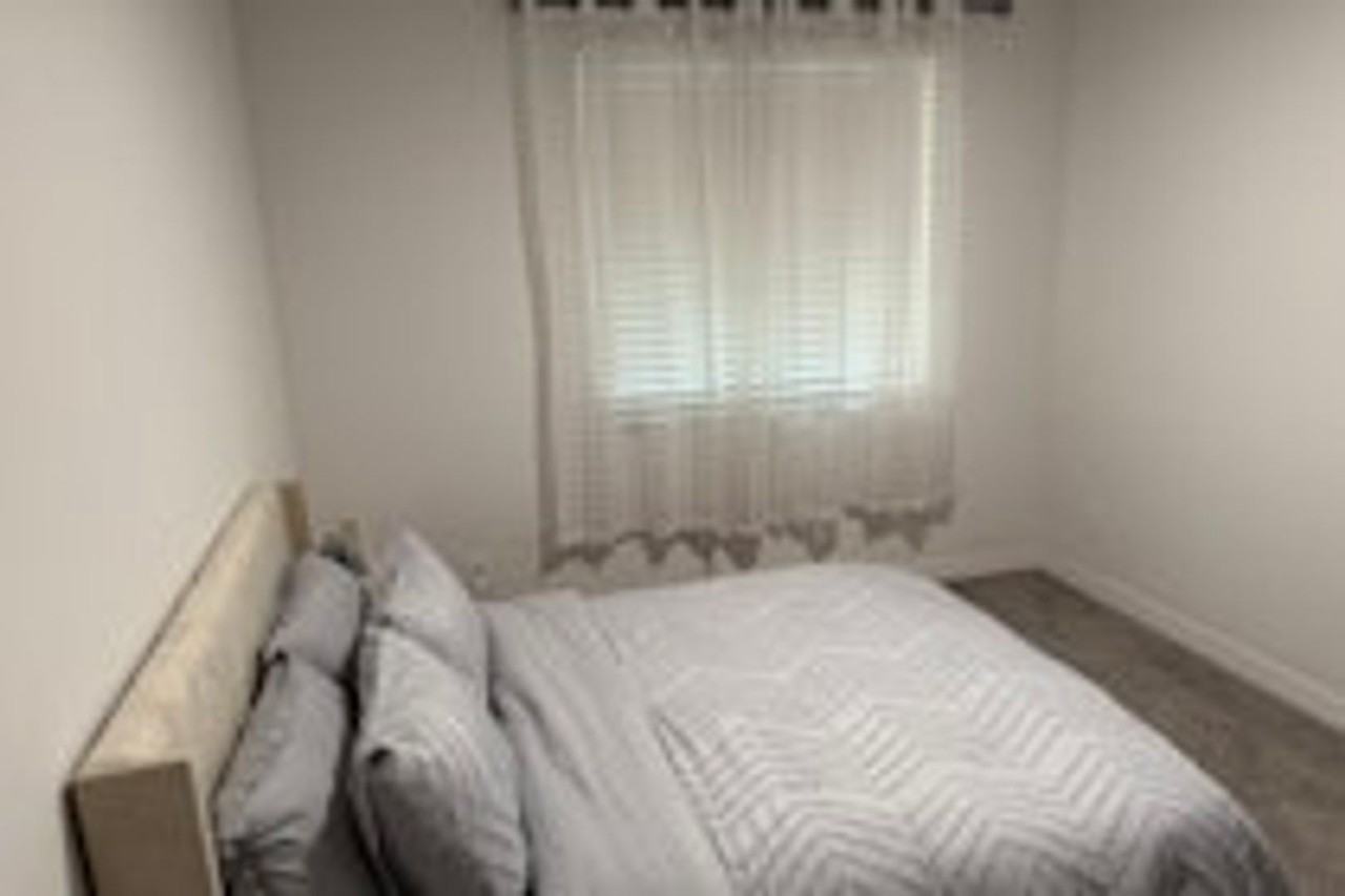 10013 E Trent Ave - Photo 5 of 14