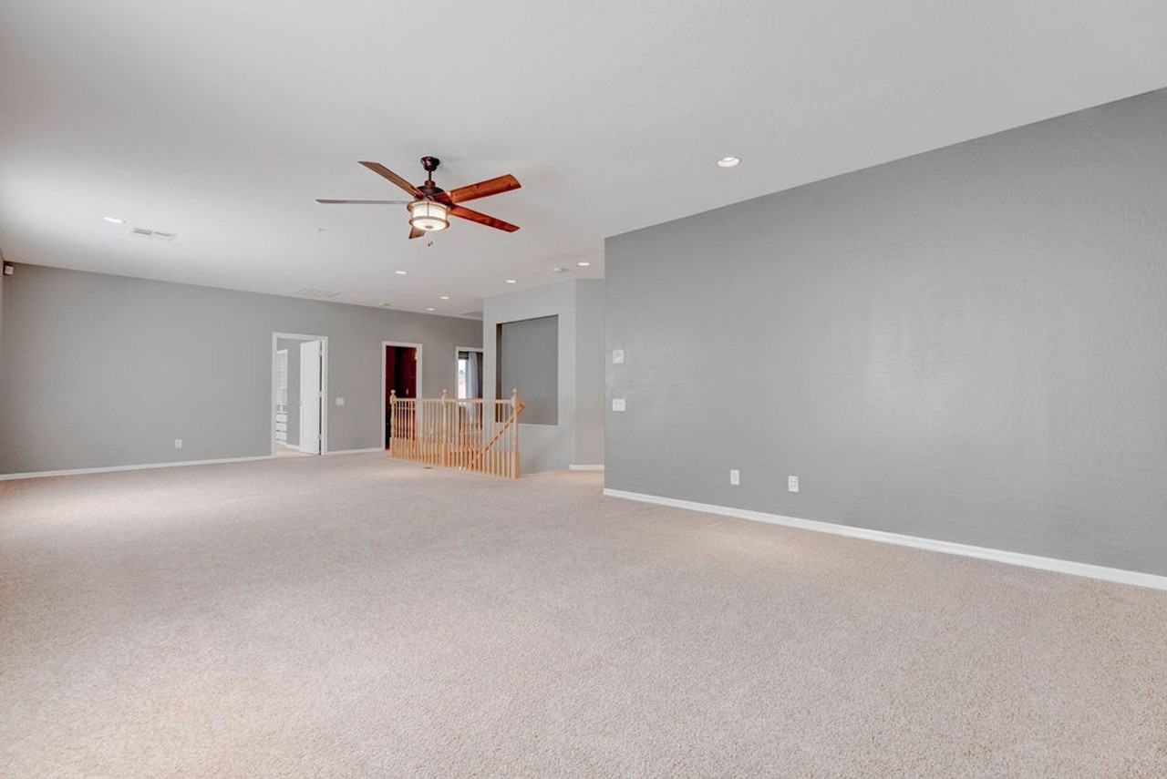 2589 Chateau Clermont St - Photo 5 of 50