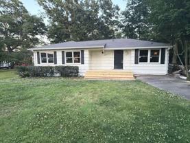 621 Greenhill Dr - Photo 1 of 1