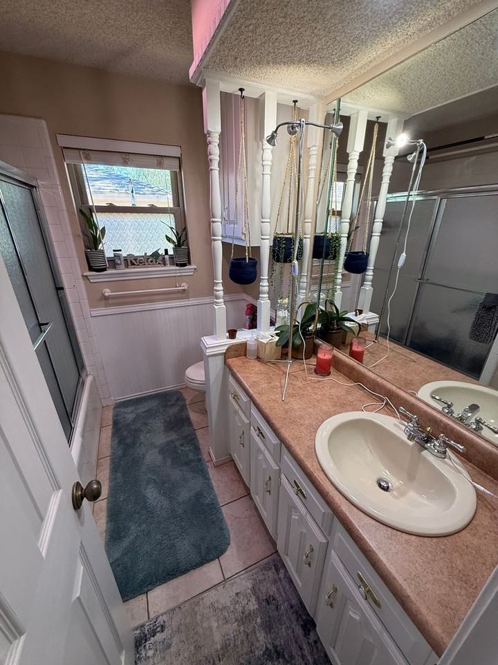 5214 89th St - Photo 4 of 15