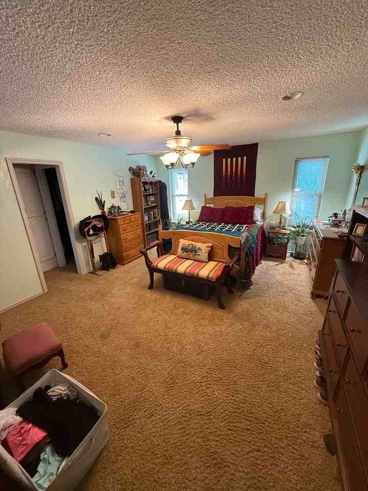 5214 89th St - Photo 5 of 15