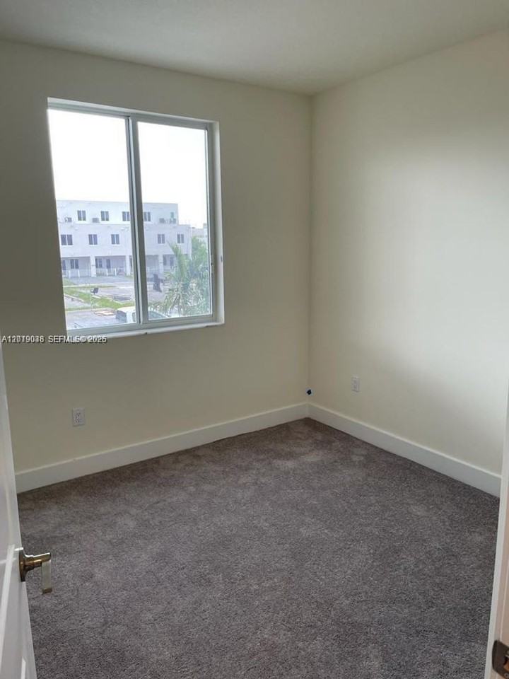 6450 Nw 102nd Path - Photo 6 of 12