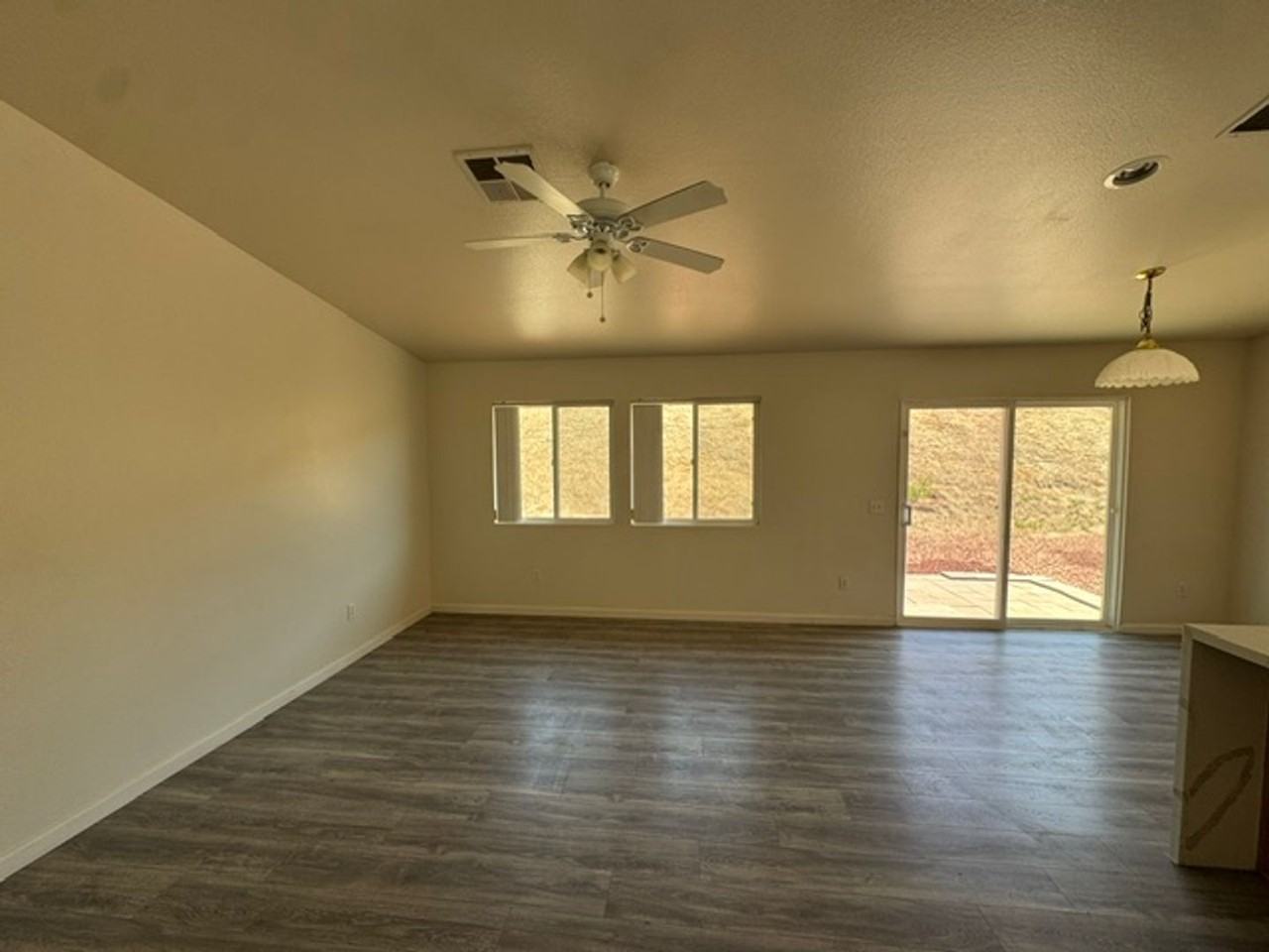 22968 Penasco Cir - Photo 4 of 34
